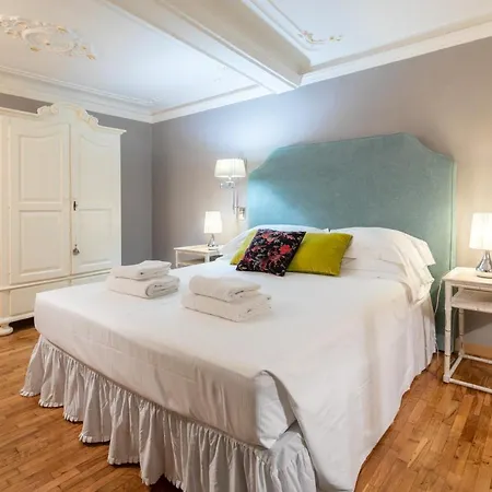 Apartmán Uffizi Romantic Flat By Mmega