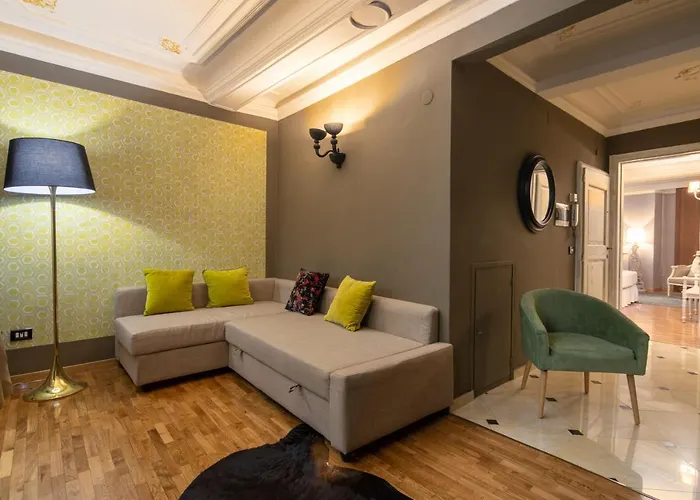 Uffizi Romantic Flat By Mmega *